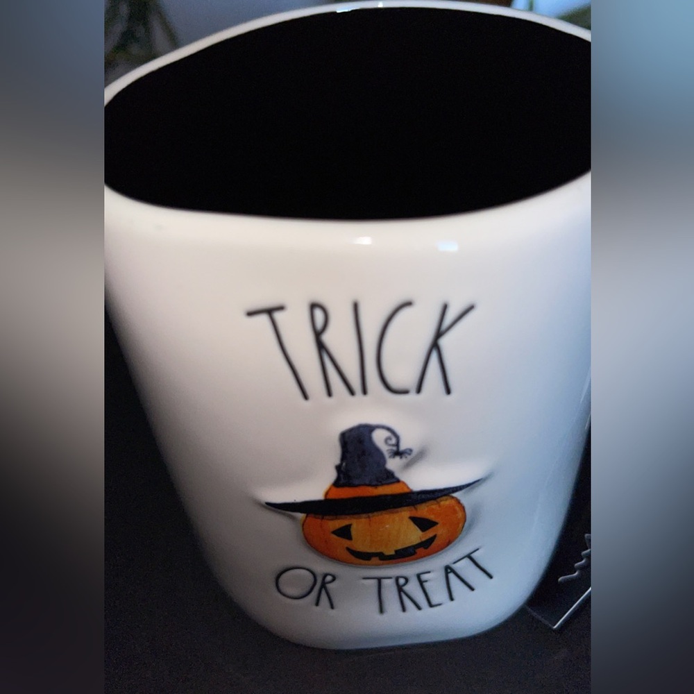 Rae Dunn Trick or Treat Mug - Picture 3 of 3